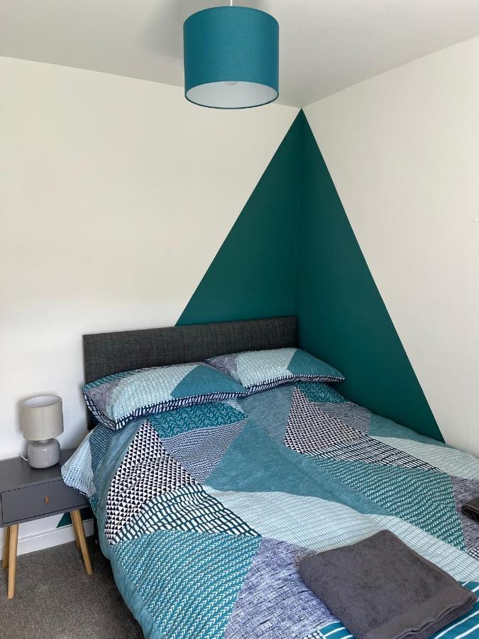 4-6 Guests In Centre Location With Stunning Views Villa Ланберис Екстериор снимка