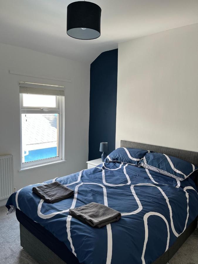 4-6 Guests In Centre Location With Stunning Views Villa Ланберис Екстериор снимка
