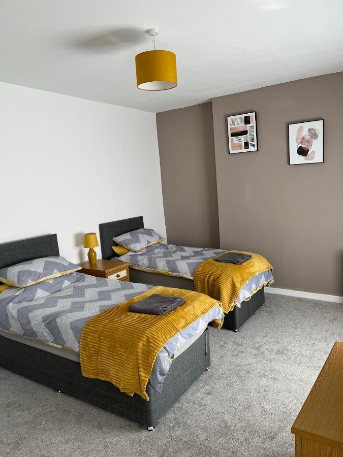 4-6 Guests In Centre Location With Stunning Views Villa Ланберис Екстериор снимка